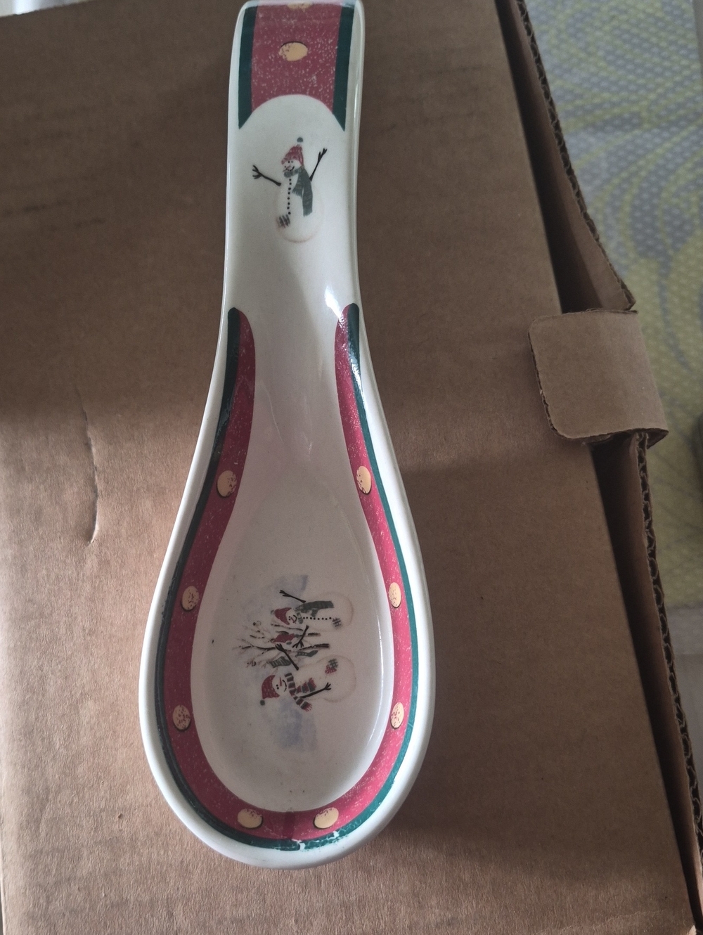 Holiday Snowman Ceramic Spoon Rest - White and Red